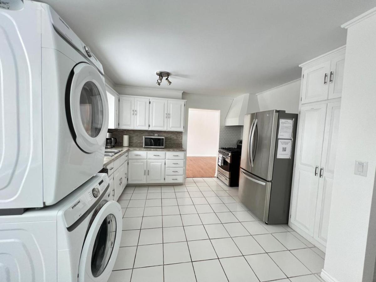 Letitia Heights !C Quiet And Modern Private Bedroom With Shared Bathroom Barrie Exterior foto